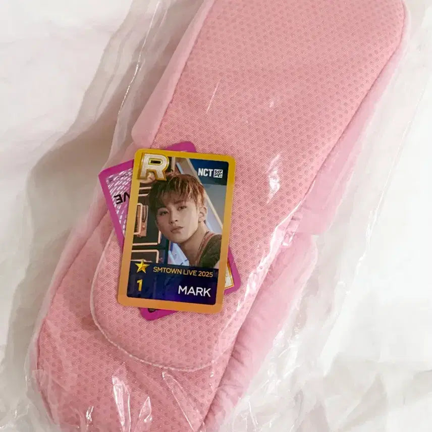 [BUNJANG] NCT Mark SMTOWN 30th Anniversary Concert Slippers / (미개봉) 엔시티 마크 SMTOWN 30주년 콘서트 슬리퍼 슴콘 거실화