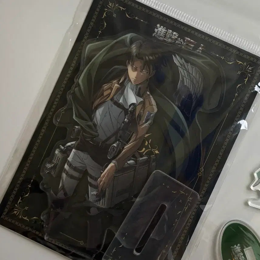 [BUNJANG] Attack on Titan Levi Shanghai Acrylic Stand / 진격의 거인 리바이 상하이 아크릴