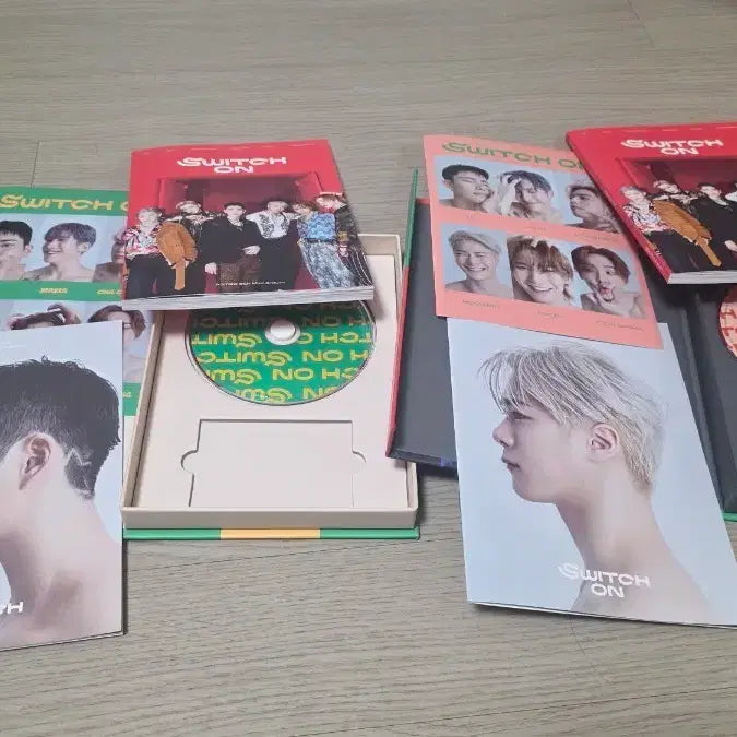 [BUNJANG] Astro Switch On Album Unsealed / 아스트로 Switch On 앨범 (개봉)