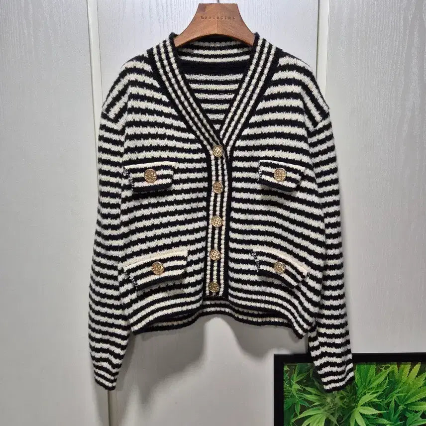 [BUNJANG] Vtg Striped Gold Button Cardigan / (세일)(새상품)vtg 스트라이프 금장 버튼 가디건