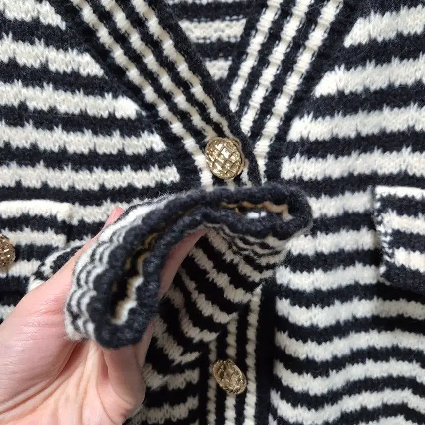 [BUNJANG] Vtg Striped Gold Button Cardigan / (세일)(새상품)vtg 스트라이프 금장 버튼 가디건