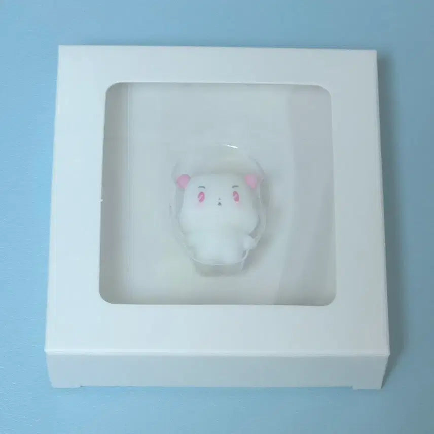 [SOLD OUT] 플레이브 므메미무 MMMM 라인스퀘어 팝업에서 판매한 미므 케이블 프로