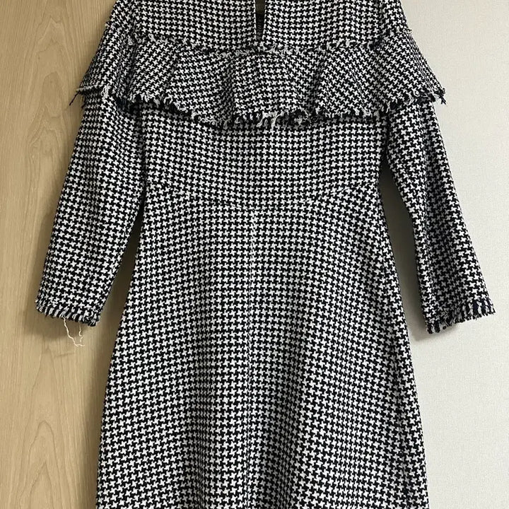 [BUNJANG] Zara Houndstooth Ruffle Dress XS / ZARA 하운드투스 러플 원피스 XS