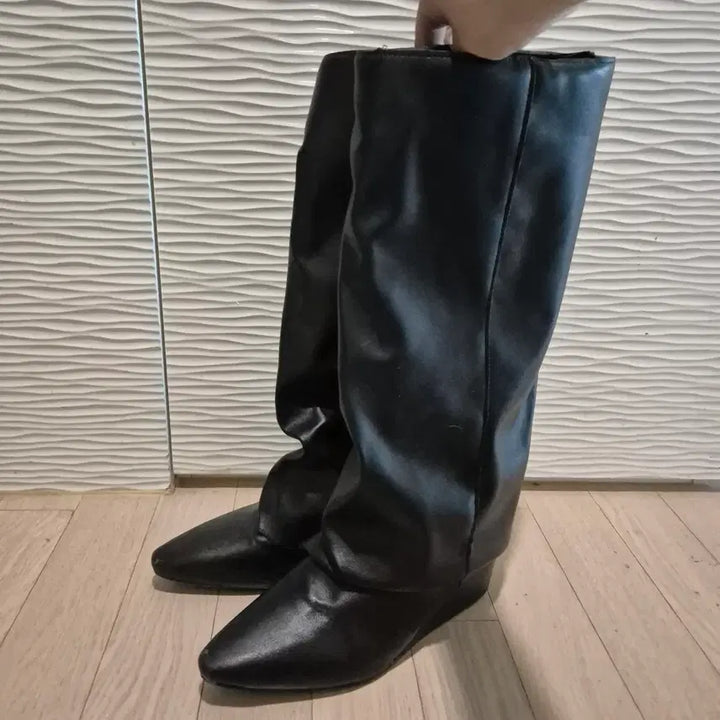 [BUNJANG] Leather Shirring Stiletto Warmers / 원가 31,000->23,000 / 250 스틸레토 워머 레더 셔링