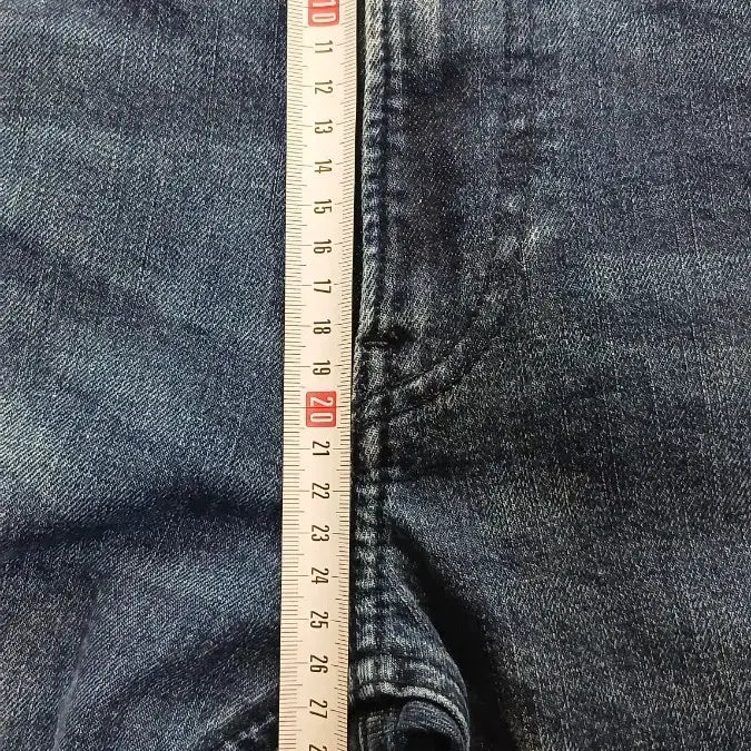 [SOLD OUT] H&amp;M x 코아첼라 콜라보 한정판 바이커 데님 스키니핏 33