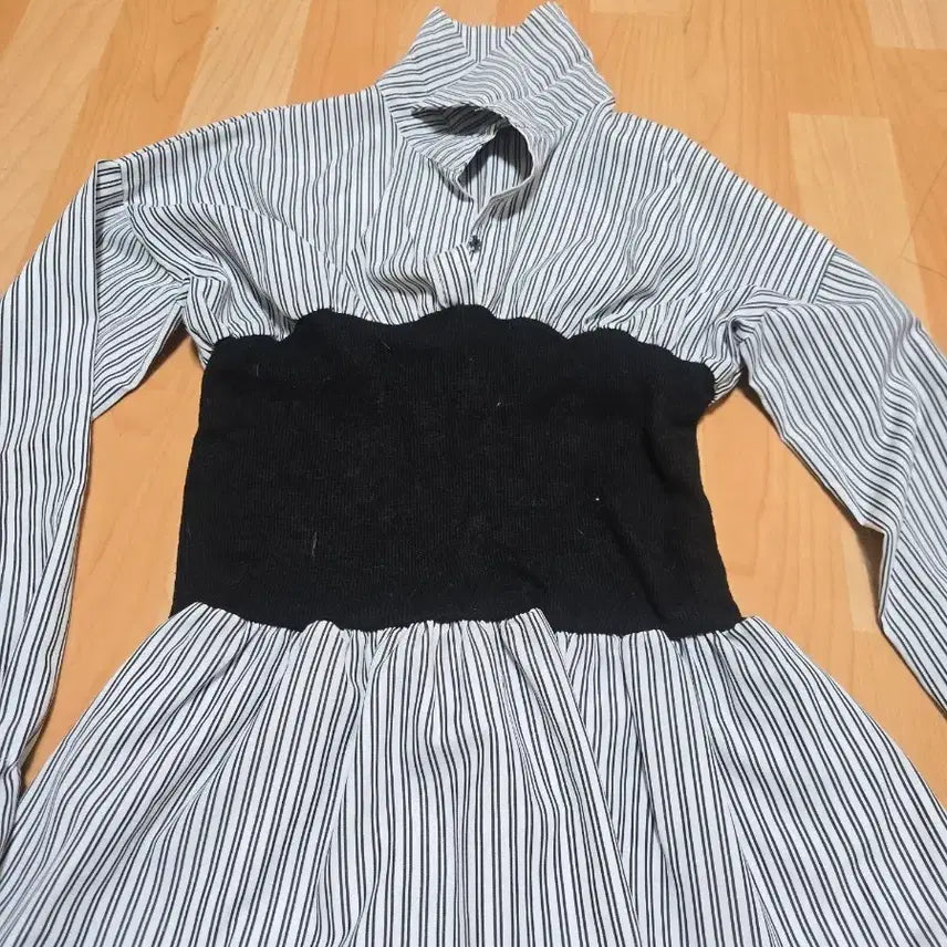 [BUNJANG] Stripe Shirt Black / 스트라이프 셔츠 블랙
