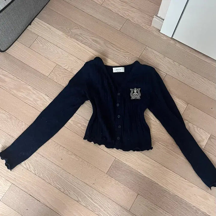 [BUNJANG] PaleSoap Cardigan / 로걀 오네갸루 히메갸루 페일솝 가디건