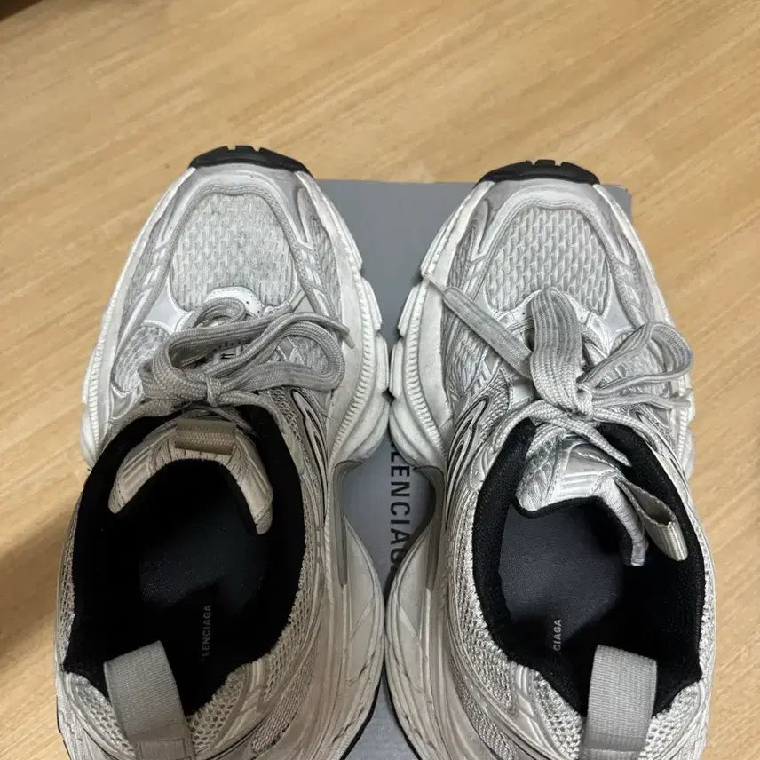 [BUNJANG] Balenciaga 10XL Sneakers Size 43 / 발렌시아가 10xl 스니커즈 43