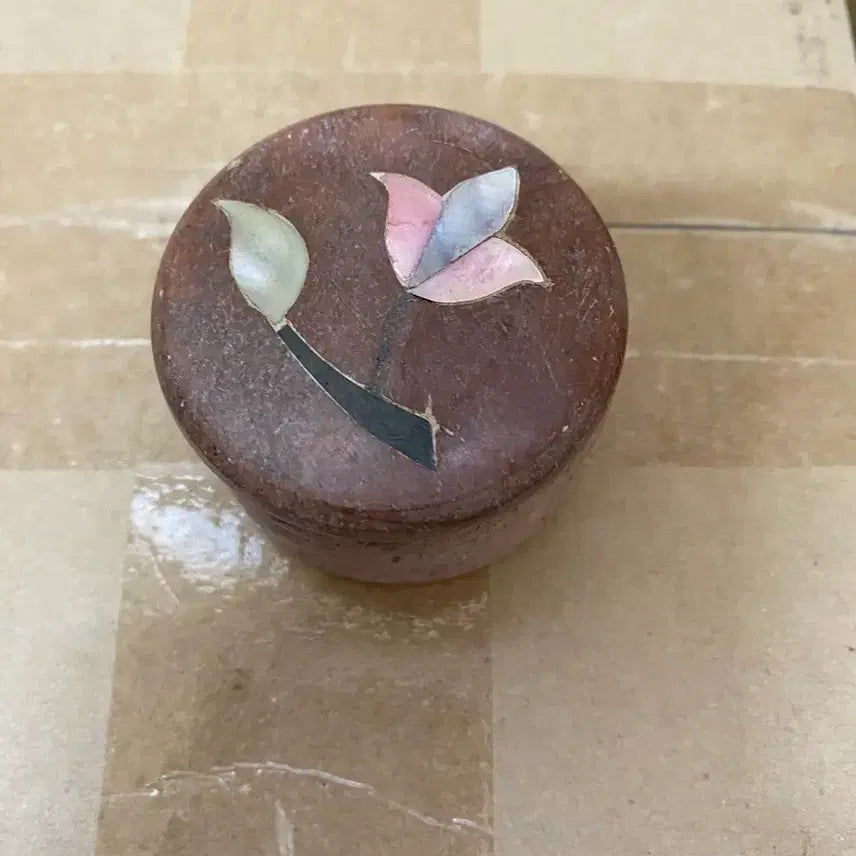 [BUNJANG] Unknown Floral Mother-of-Pearl Jewelry Box / 자개의 꽃문양의 보석합    /요316