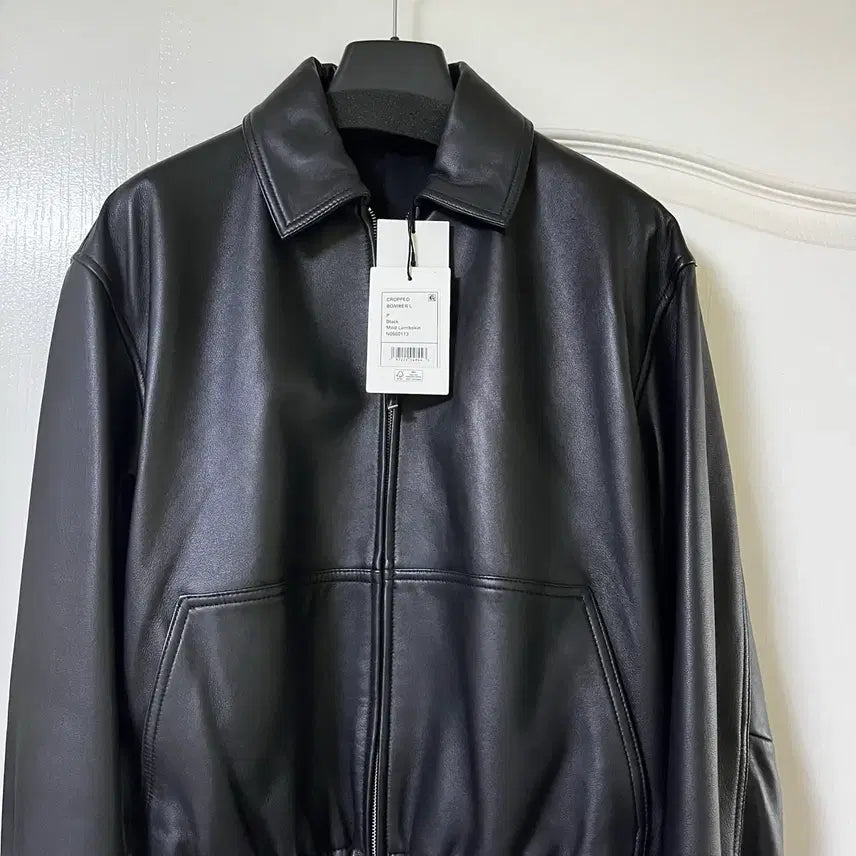[BUNJANG] Theory Lambskin Cropped Bomber Leather Jacket / (새상품) 띠어리 램스킨 크롭 봄버 레더 자켓 115만 ->57만
