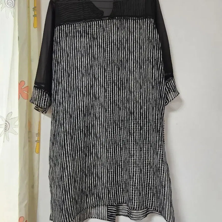 [BUNJANG] TWO-ST See-Through Long Shirt Cardigan FREE Size / TWO-ST  시스루 롱 셔츠  가디건 FREE