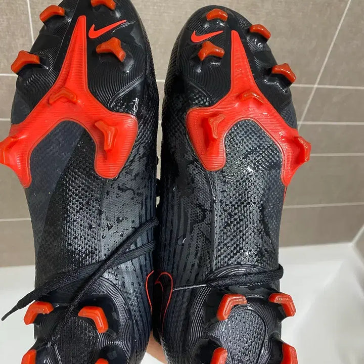 [BUNJANG] Nike Mercurial Vapor FG Soccer Cleats / 나이키 축구화 머큐리얼 베이퍼 FG 260