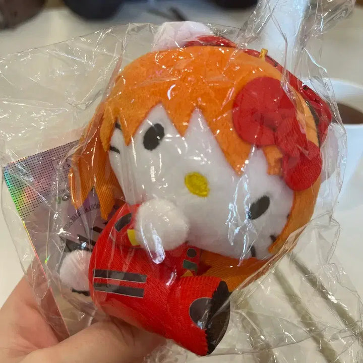 [BUNJANG] Roseleafarm Evangelion x Hello Kitty Asuka Doll Keyring / 새상품) 로즈리팜 에반게리온 X 헬로키티 아스카 인형 키링