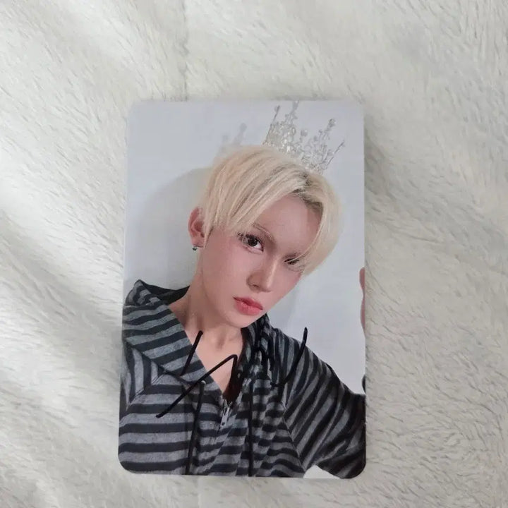 [SOLD OUT] XLOV 엑스러브 현 싸인 미공포