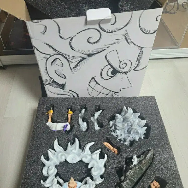 [BUNJANG] Show Hand Gear 5 Nika Resin Figure / 쇼핸드 show hand 기어5 니카 레진 피규어