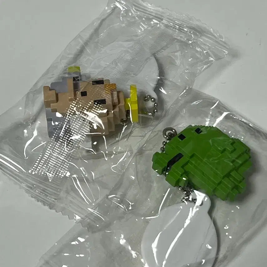 [BUNJANG] Tamagotchi Dot Gacha Kuriten Guchipachi Bundle Set / 다마고치 도트 가챠 쿠리텐 구치파치 미개봉 일괄