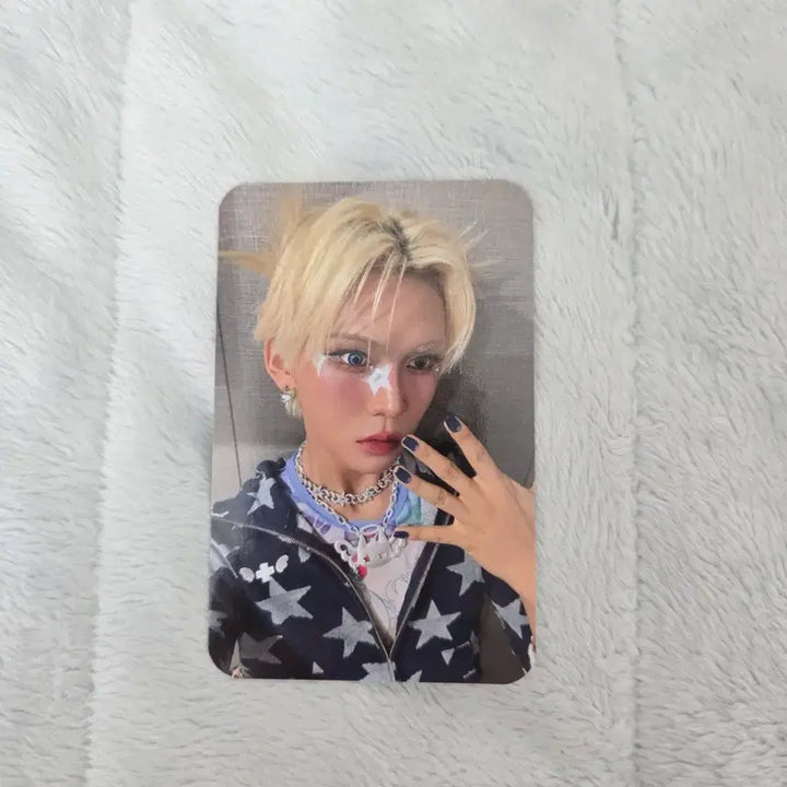 [SOLD OUT] XLOV 엑스러브 팬콘서트 특전 현 포카