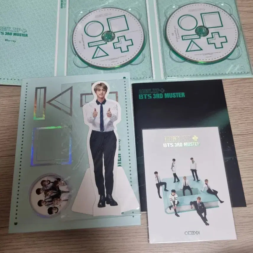 [BUNJANG] BTS Jin Muster 3rd Blu-ray Full Set / 방탄 머스터3기 블루레이 석진 등신대 포함 풀셋양도.  bts