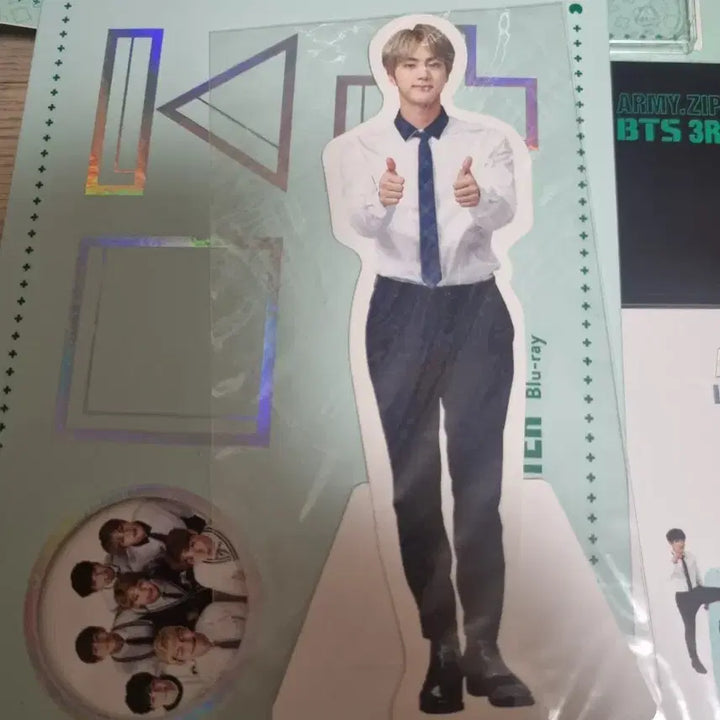 [BUNJANG] BTS Jin Muster 3rd Blu-ray Full Set / 방탄 머스터3기 블루레이 석진 등신대 포함 풀셋양도.  bts