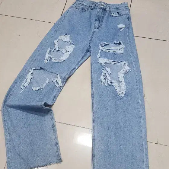 [BUNJANG] Mardi Mercredi Jeans S Size / 마르디메크르디 이쁜 청바지 S