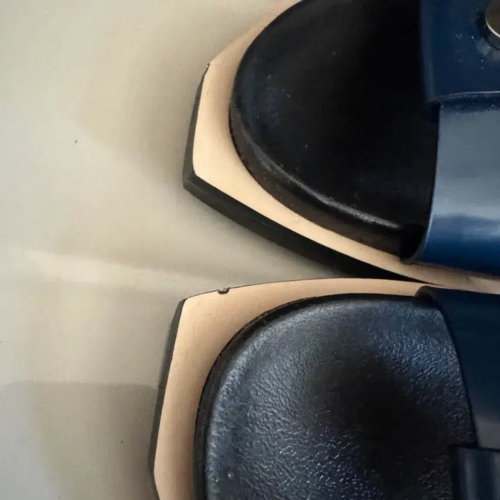 [BUNJANG] Designer Brand Leather Sandals 235 / 디자이너브랜드 소가죽 샌들 235