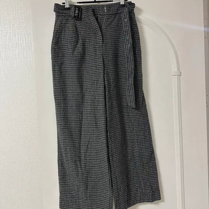 [BUNJANG] Indie Brand Checkered Belted Wide Winter Pants / 인디브랜드 체크 벨트 겨울 와이드 팬츠