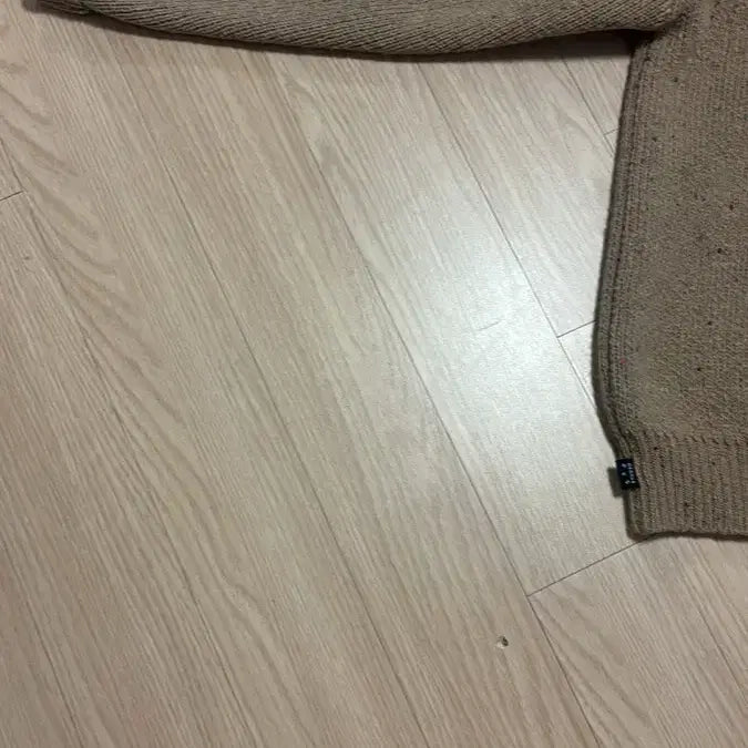 [BUNJANG] IAB Studio Sadler House Knit Plain L / 아이앱 세들러하우스 니트 플레인 L