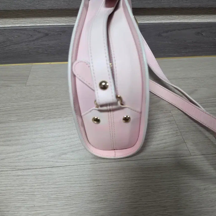 [BUNJANG] A.P.C. Half Moon Crossbody Bag - Pink / 정품 A.P.C. 아페쎄 하프문 크로스백 핑크