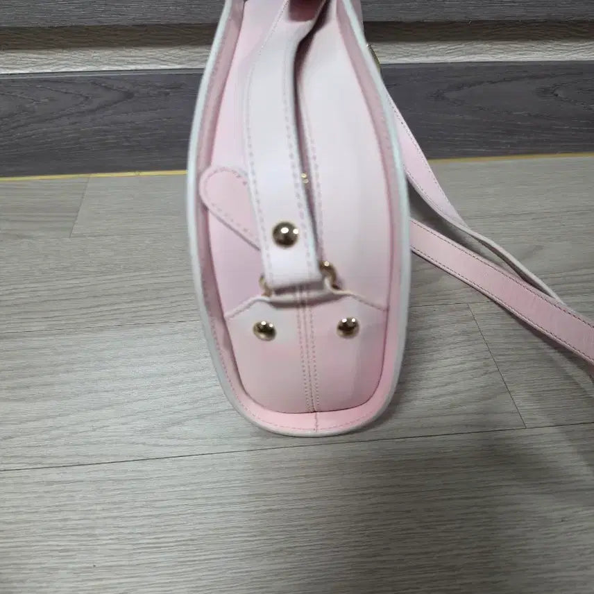 [BUNJANG] A.P.C. Half Moon Crossbody Bag - Pink / 정품 A.P.C. 아페쎄 하프문 크로스백 핑크