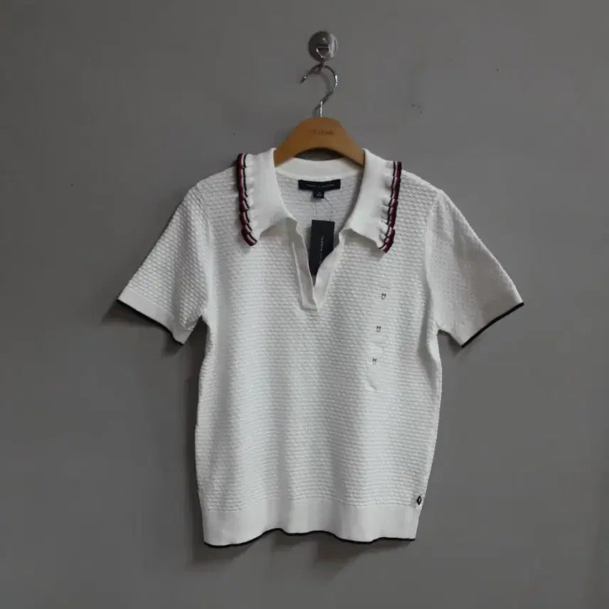 [SOLD OUT] 택새상품) 타미힐피거 화이트 카라 반팔 니트 M