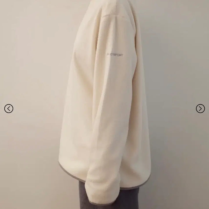 [BUNJANG] Jichoi Comfort 25-004 Fleece Long Sleeve Ivory Top / 지초이 컴포트 25-004 플리스 롱 슬리브 아이보리 1사이즈