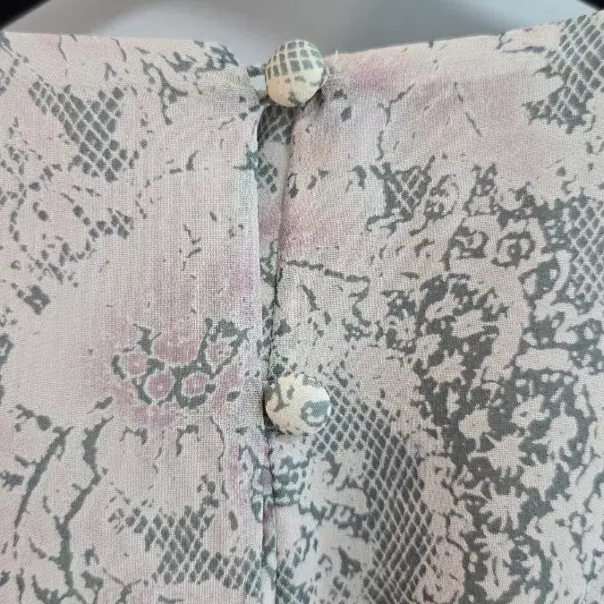[BUNJANG] LYNN Floral Chiffon Dress with Ribbon Belt / LYNN 린 플라워 쉬폰 원피스 리본벨트