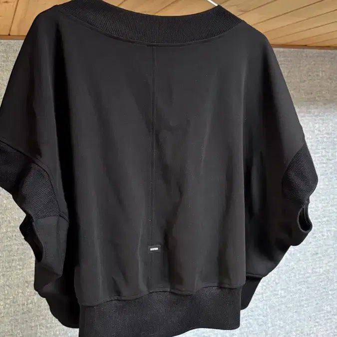 [BUNJANG] SYSTEM Crop T-shirt / 시스템 티셔츠