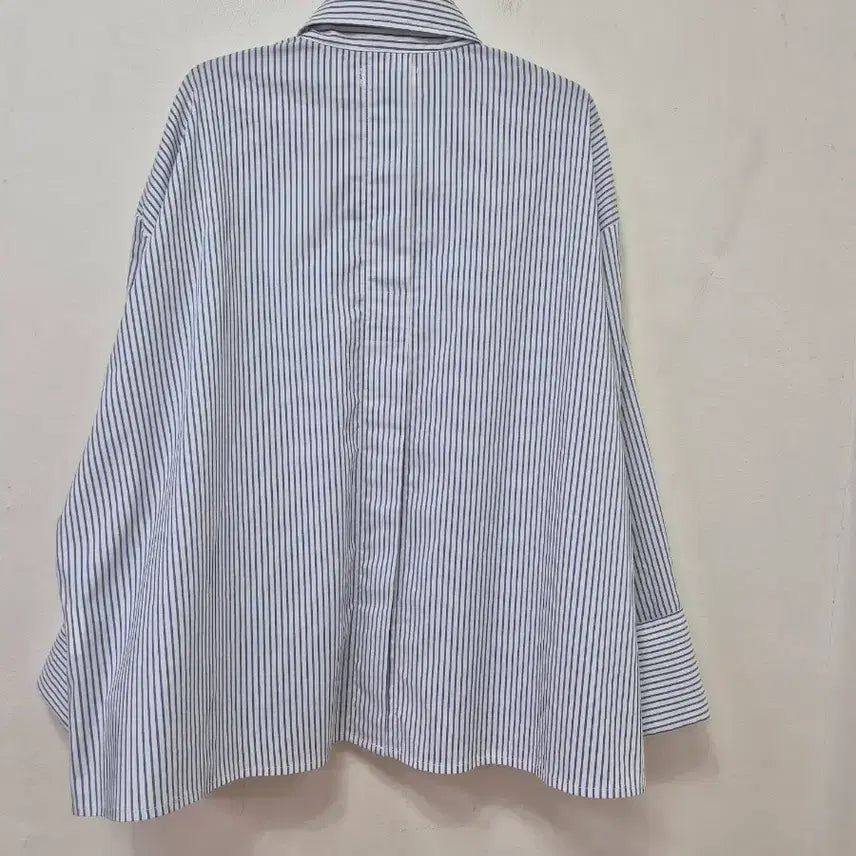[SOLD OUT] 스튜디오 톰보이 루즈핏 남방(프리)