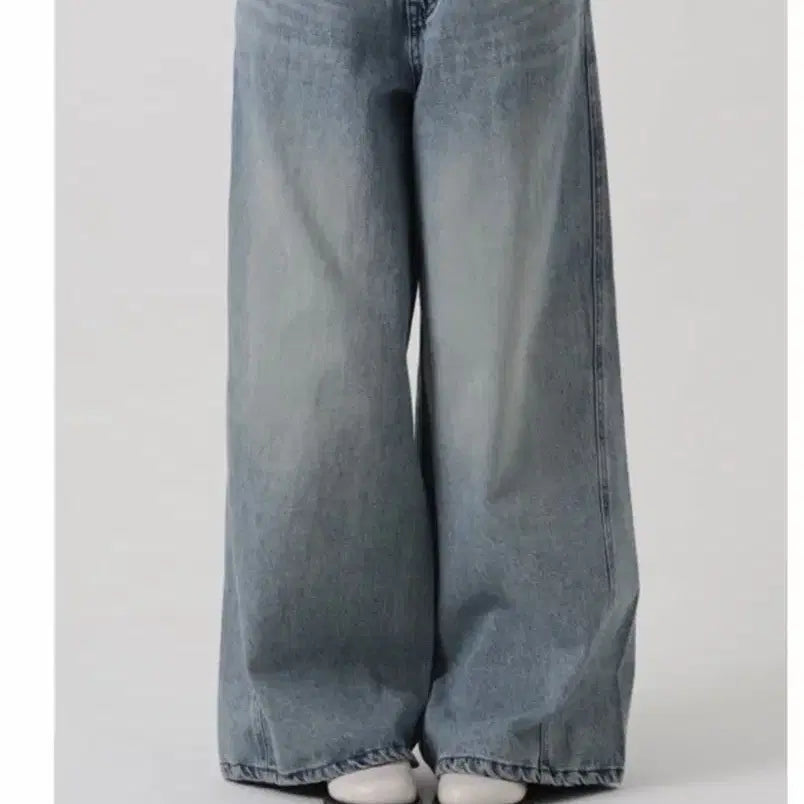 [BUNJANG] trimmingbird Low Rise Denim Pants Light Blue / 트리밍버드 로우라이즈 데님팬츠 라이트 블루