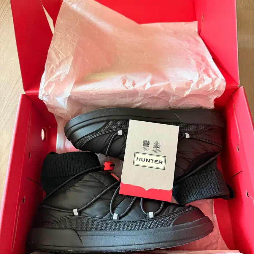 [BUNJANG] Hunter In &amp; Out Puffer Lace-Up Boots Black 230 / 헌터 인앤아웃 푸퍼 레이스업 부츠 블랙 230