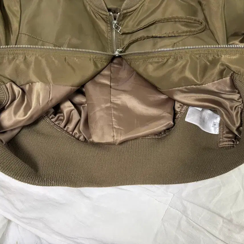 [BUNJANG] Low Classic Khaki Bomber Jacket / 로우클래식 카키 봄버자켓