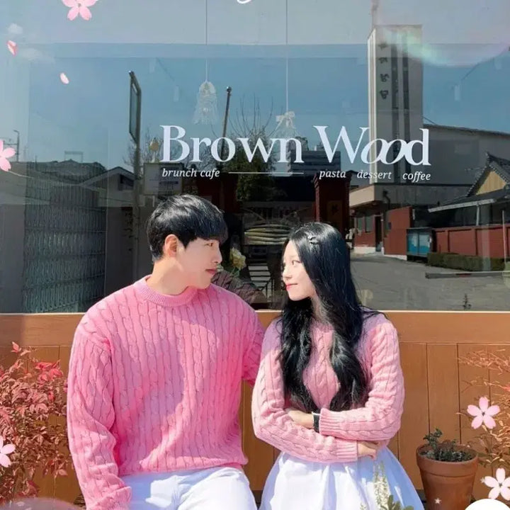 [BUNJANG] Mongshel Couple Semi-Crop Cable Knit Top / 봄 커플 시밀러룩 몽쉘커플 세미크롭 케이블 니트 피크먼트 오버핏  벚꽃