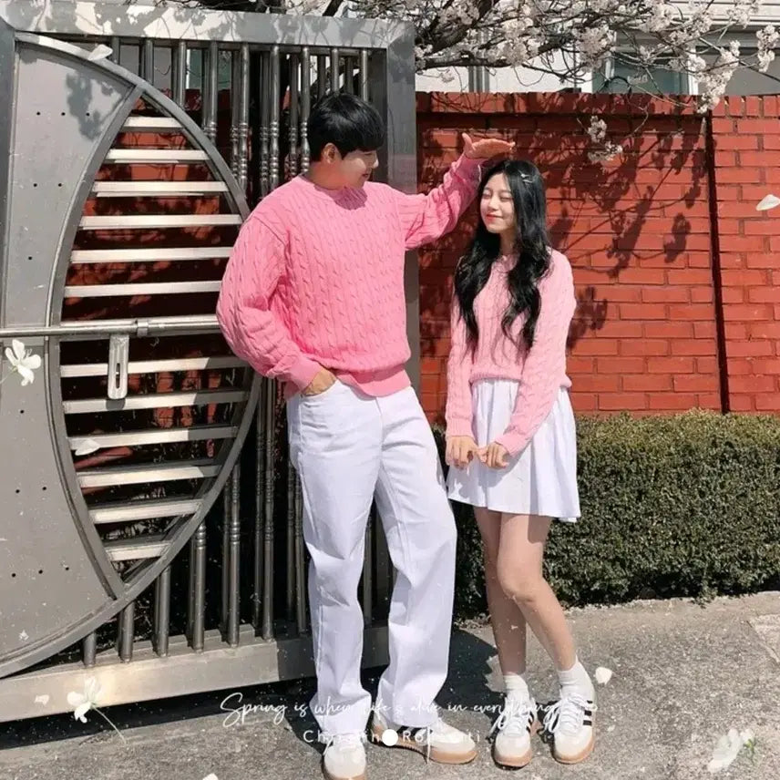 [BUNJANG] Mongshel Couple Semi-Crop Cable Knit Top / 봄 커플 시밀러룩 몽쉘커플 세미크롭 케이블 니트 피크먼트 오버핏  벚꽃