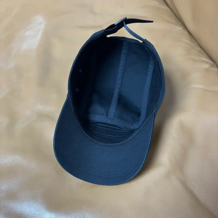 [SOLD OUT] 슈프림 캠프캡 모자 박스로고 22fw 밀리터리 블랙
