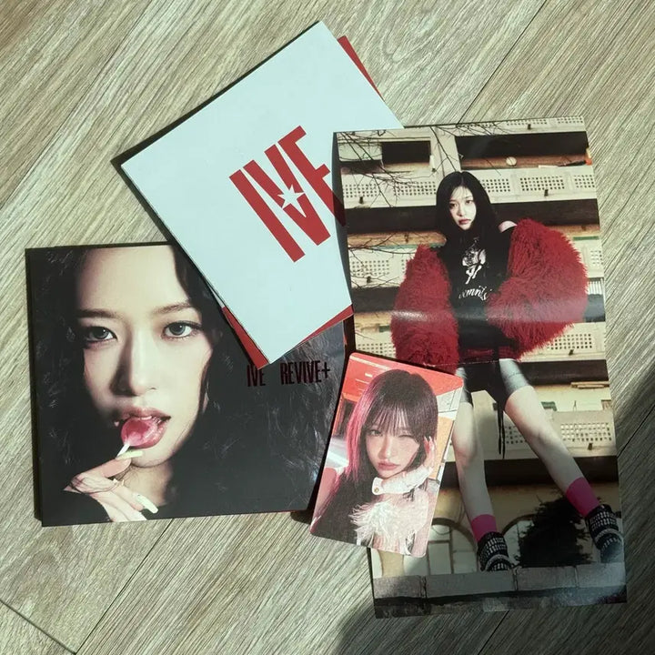 [SOLD OUT] 단순개봉 아이브 IVE Revive 안유진 버젼 앨범 리즈 포카세트