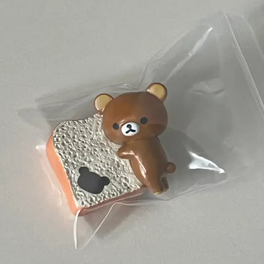 [BUNJANG] Rilakkuma Cord Keeper / 리락쿠마 코드키퍼