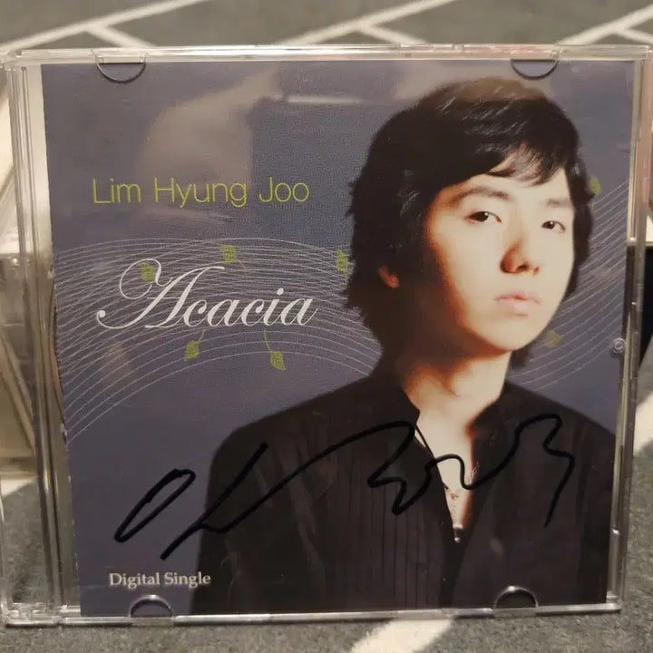 [BUNJANG] Lim Hyung Joo (Acacia) Signed CD / 임형주(Acacia) 친필 사인CD