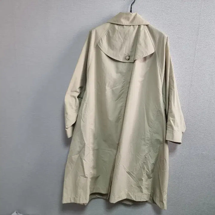 [BUNJANG] The Izzat Oversized Trench Coat / 더아이잗- 오버핏 홑겹 트렌치코트 55~77