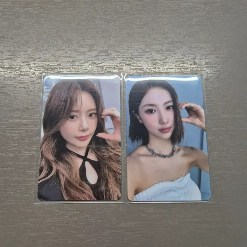 [BUNJANG] Dreamcatcher JiU and Yoohyeon Photocard / 드림캐쳐 유아유 후즈팬카페 지유 유현 포카