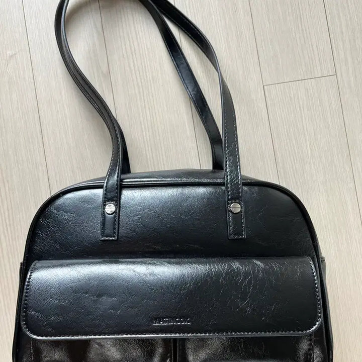 [SOLD OUT] 마틴콕스 릴리아 숄더백 블랙 새제품