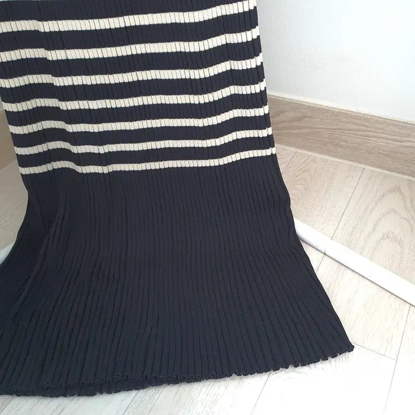 [BUNJANG] COS Striped Ribbed Knit Long Dress / 코스cos 스트라이프 골지니트 반팔롱원피스