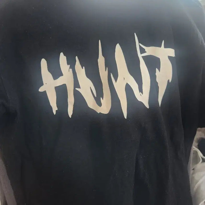 [BUNJANG] Guckkasten Hunt T-shirt / [오늘만 4만원] 국카스텐 헌트 티셔츠
