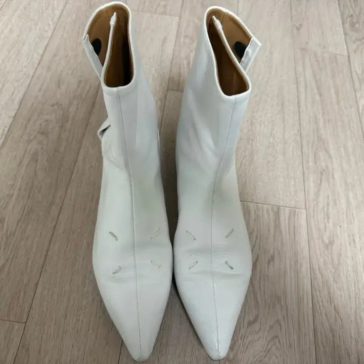 [BUNJANG] Maison Margiela Tabi Boots White / 메종 마르지엘라 타비