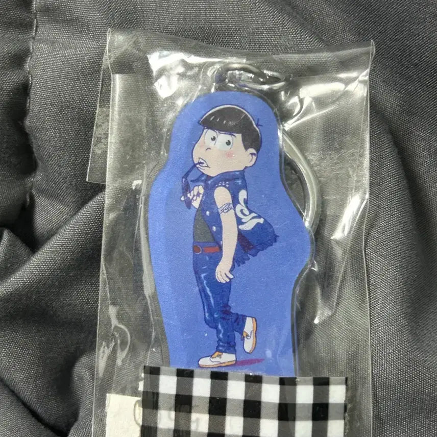 [BUNJANG] Osomatsu-san Karamatsu Keyring / 오소마츠상 카라마츠 키링